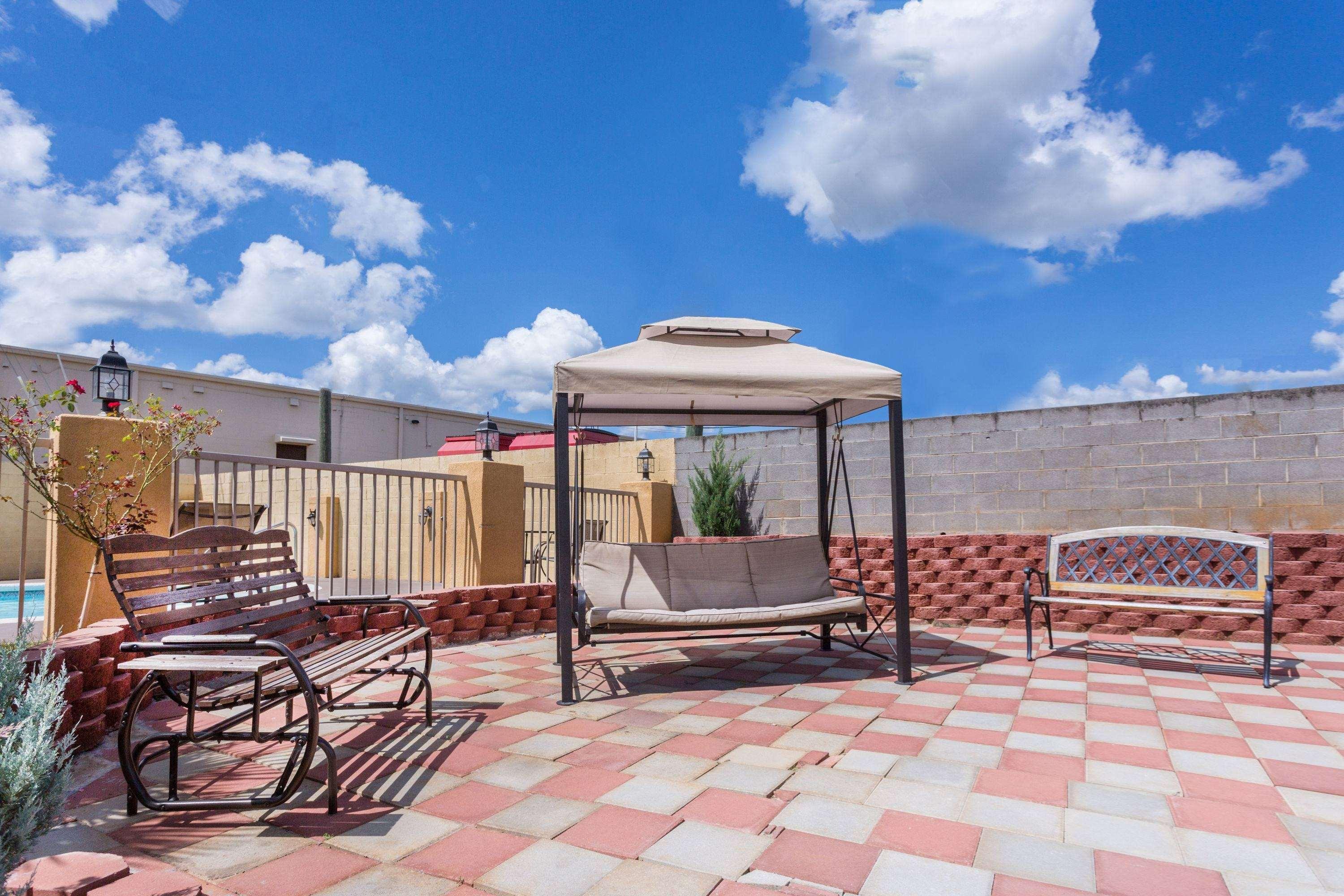 Super 8 By Wyndham Prattville Montgomery Экстерьер фото